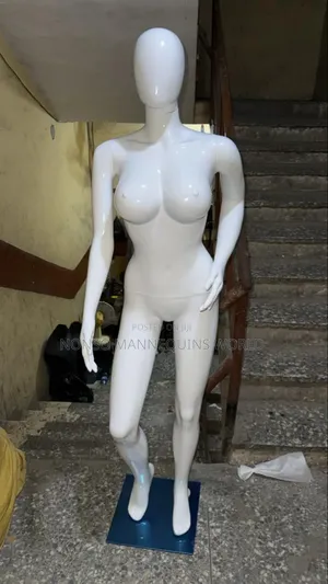 Glossy Black And Glossy White Size 12 Female Mannequin