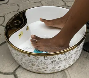 Luxury Foot Basin – Where Elegance Meets Everyday Comfort"
