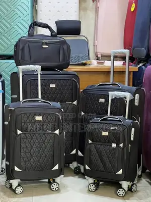 Set of Traveling Box