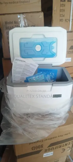 6 Litter Vaccine Box / Carrier