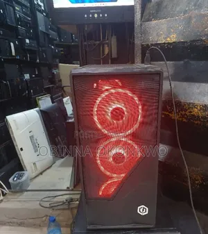 Desktop Computer CyberpowerPC 16GB Intel Core I7 SSD 512GB