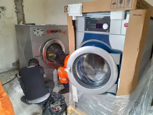 Industrial Washing Machine