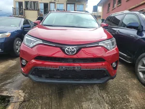 Toyota RAV4 Limited 4dr SUV AWD (2.5L 4cyl 6A) 2015 Red