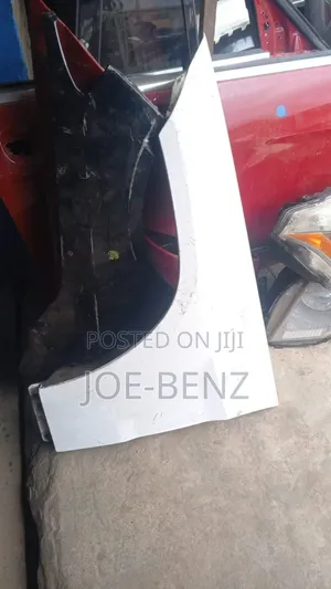 Glk350 2013 Driver Side Fender