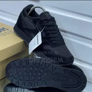 Reebook Classic Sneakers