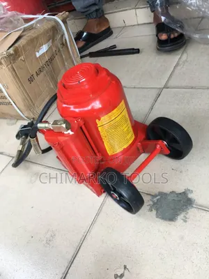 Pneumatic 50tons Bottle Jack