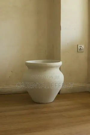 Ikko Pot (Neutral White)