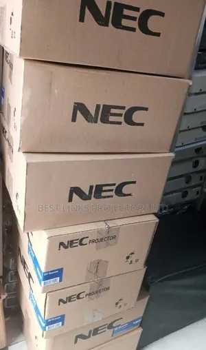 3500 Lumens Nec Projector Available