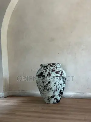 Oryvyn Pot (Sage Green Rustic)