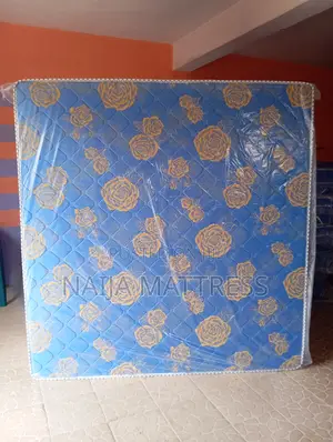 Incredible Quality 6 by 6 by 8 Mattress. Free Delivery