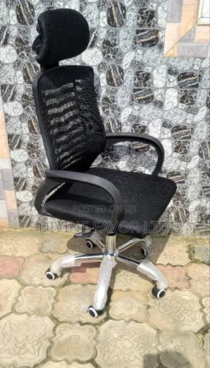 Mesh Office Chair Swivel With Headrest.