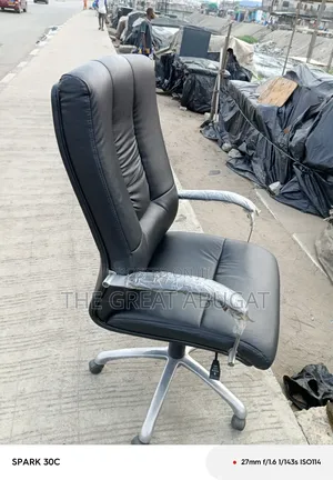 Executive Office Chair