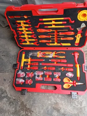 Fully Insulated Electrical Tools Set