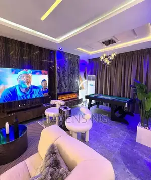 Luxury 1-Bedroom Shortlet Apartment