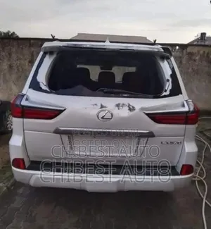 Front And Back Windscreen For Lexus Lx570 2018 Available
