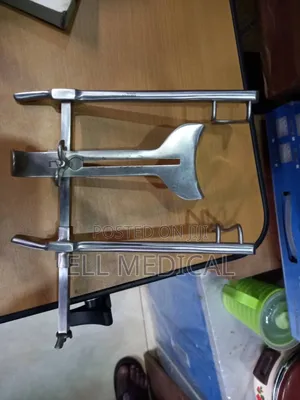 Abdominal Rectractor