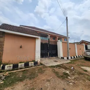 5bdrm Duplex in Akala Express for sale