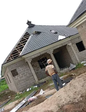 Steptile Aluminum Roofing on Site