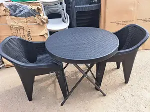 Bamboo Round Plastic Table
