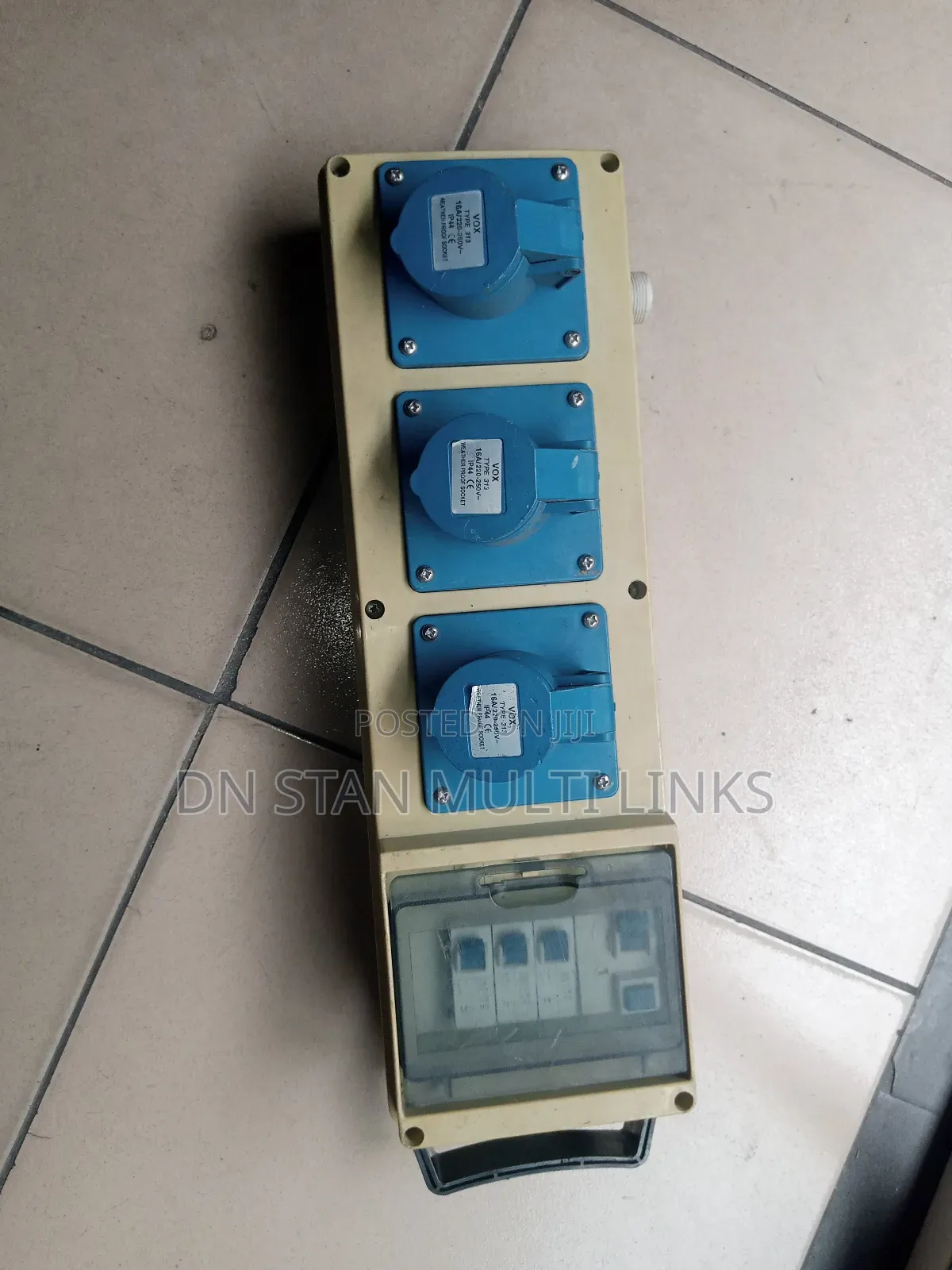 Extension Socket 3pin