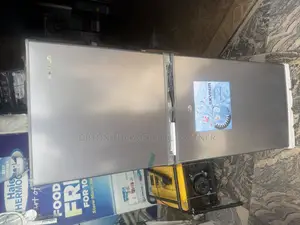 Skyrun Fridge 190l