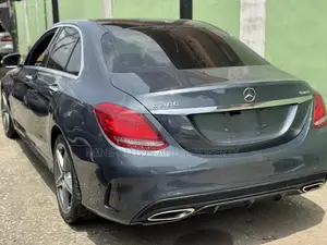 Mercedes-Benz C300 Luxury 4Matic Sedan AWD (2.0L 4cyl 7A) 2016 Gray