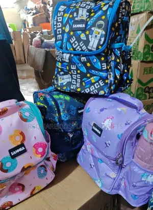 Lunch Bags For Everyone
