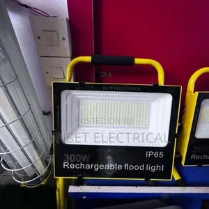 Rechargeable Flood Light 300watts