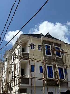 Furnished 1bdrm Room & Parlour in Akoka for sale