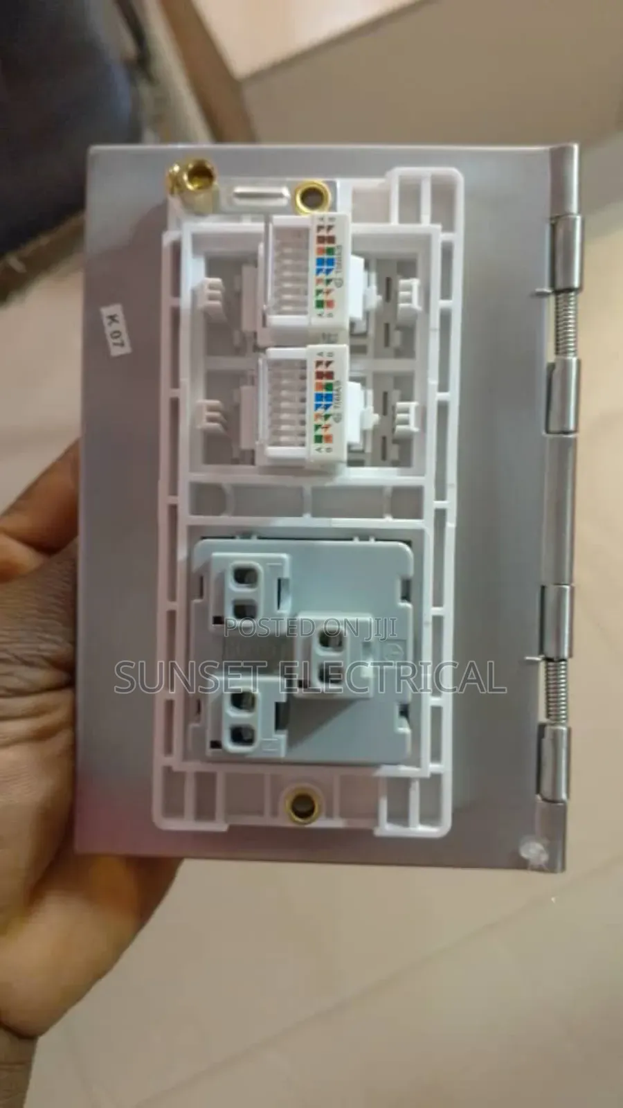 Floor Socket With 2 Data