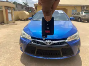 Toyota Camry XSE 4dr Sedan (3.5L 6cyl 6A) 2015 Blue