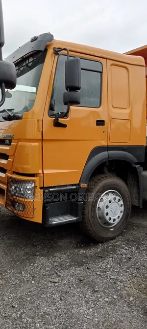10 Tires'howo Dump Trucks Trailer Head 10tyres Howo Tipper