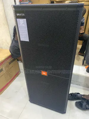 JBL Srx725 Dual 15-Inch Two-Way Loudspeaker.