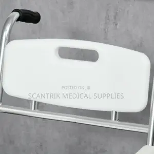 Roll-Around Commode