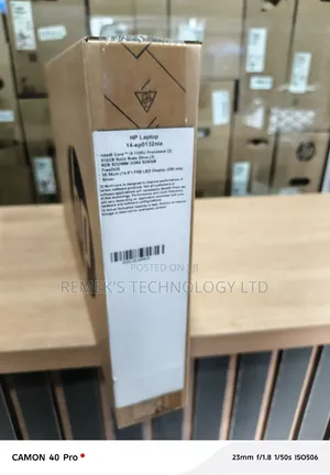 New Laptop HP 14-Dq1025cl 8GB Intel Core I5 SSD 512GB