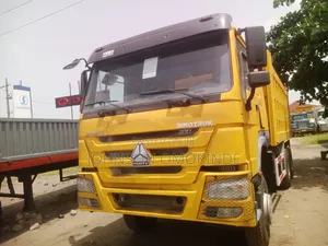 Howo Tipper 371