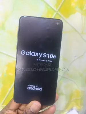Samsung Galaxy S10e 128 GB Blue