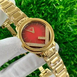 Fendi Quality Luxury Ladies Chain Strap Wristwatch