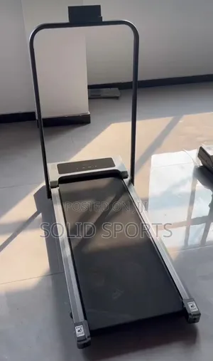Platform 2 Hp Treadmill With Remote Control