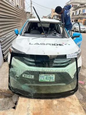 Gs3 Lagride Windscreen Glass Installation We Deliver Fix