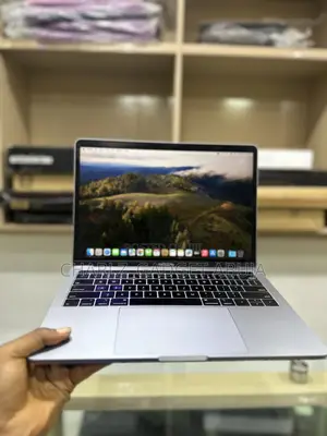 Laptop Apple MacBook Pro 2019 8GB Intel Core I5 SSD 256GB