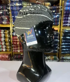 Black Fiber Male Head For Displaying Caps, Hats Etc
