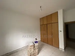 3bdrm Block of Flats in Jabi for rent
