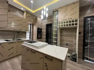 4bdrm Duplex in Aare, Oluyole for sale