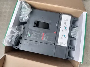 4pole Schneider Breaker