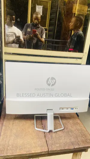 27 Inches Frameless Ips Monitor