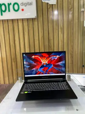 Laptop Gigabyte 16GB AMD Ryzen 5 SSD 512GB