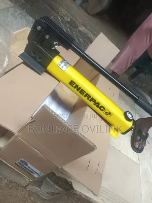 Enerpac Hydraulic Hand Pump