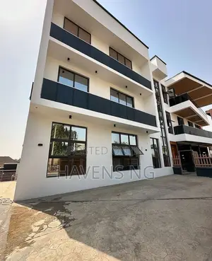 4bdrm Duplex in Life Camp for sale
