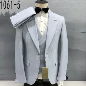 3pis Men's Top Quality Suits Avl. In 5 Diffrent Colors
